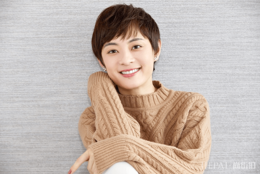 赵丽颖示好郑晓龙，依旧错过《大清相国》，只因选了更具实力的她