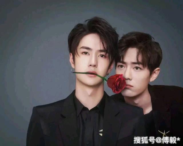 轧戏还是扎戏?粉丝刷肖战黑词条写错字,王一博学历问题再被嘲