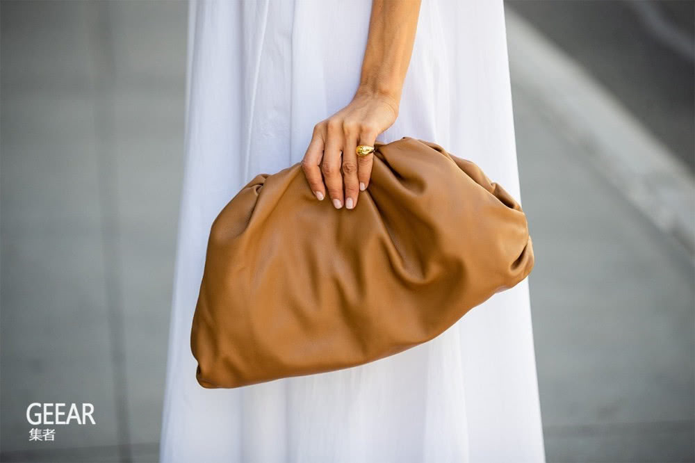 纽约时装周街拍：这8个曝光率最高的时尚潮流