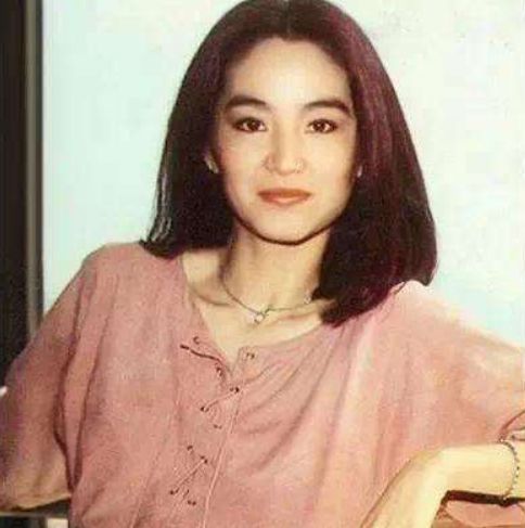 被称为香港“四大尤物”,林青霞上榜,最后一位冠以“花瓶”称号