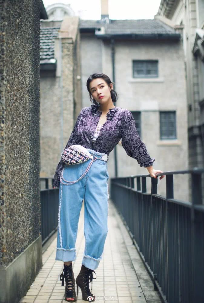 马思纯和周冬雨的短发灵感超完美,你只要学会一种就可以了