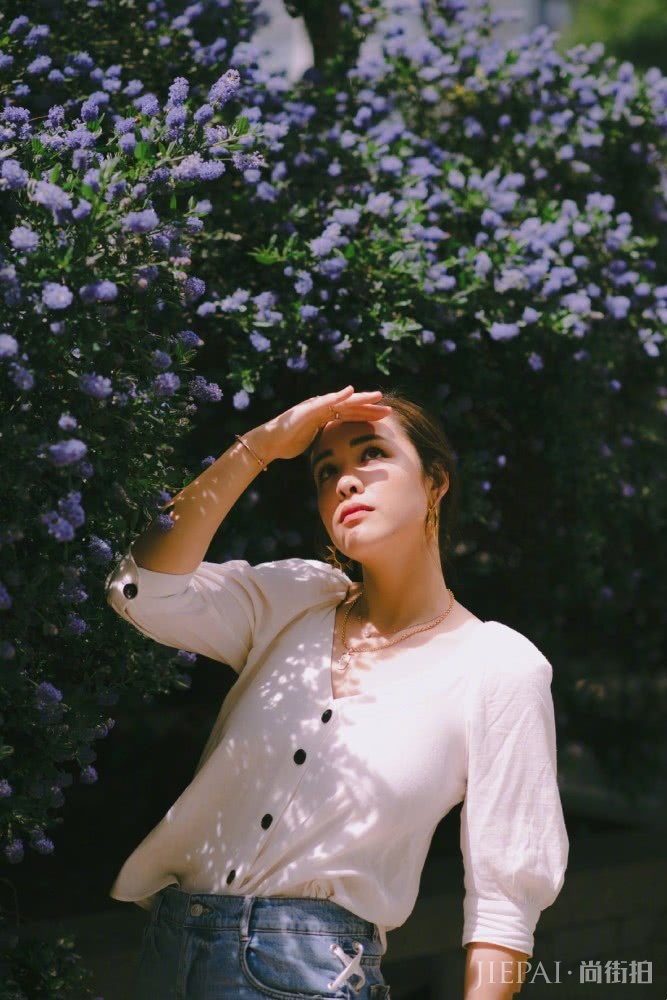 钟丽缇大女儿近照曝光，混血颜值撞脸多明星，颜值不输妈妈