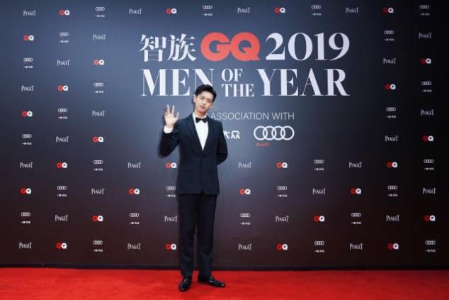 李现喜获年度人气演员!力压朱一龙李易峰!