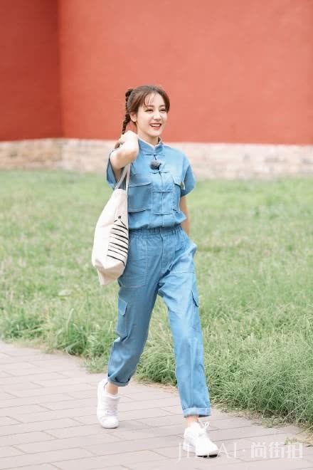 热巴表妹跟着也要出道了?不过颜值却比姐姐差太多