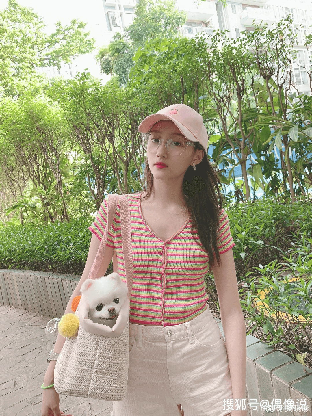 杨迪和李现知道鹿晗恋情后的反应太搞笑,网友调侃:是我本人了!