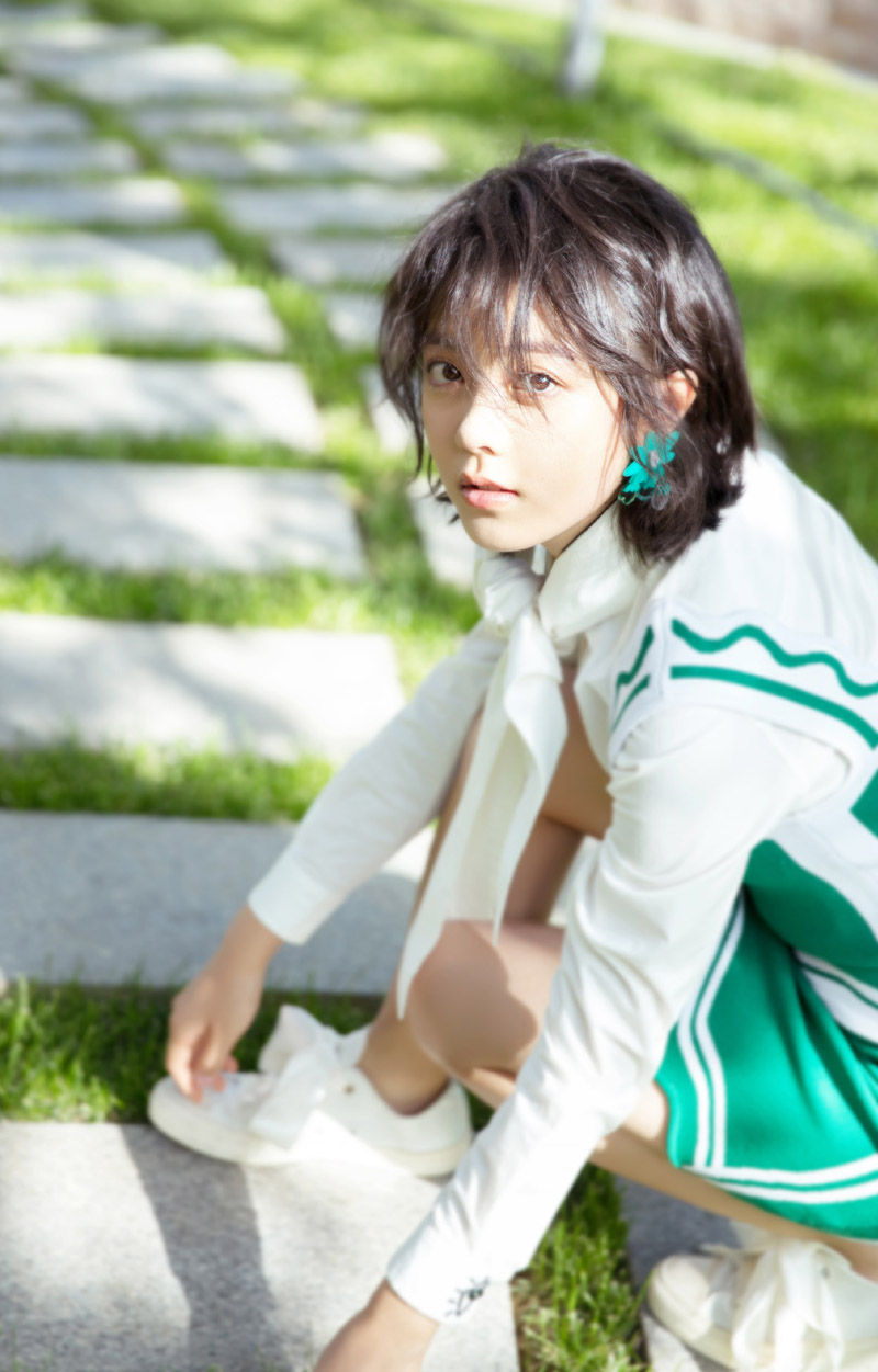 赵今麦夏天清新唯美风格图片写真