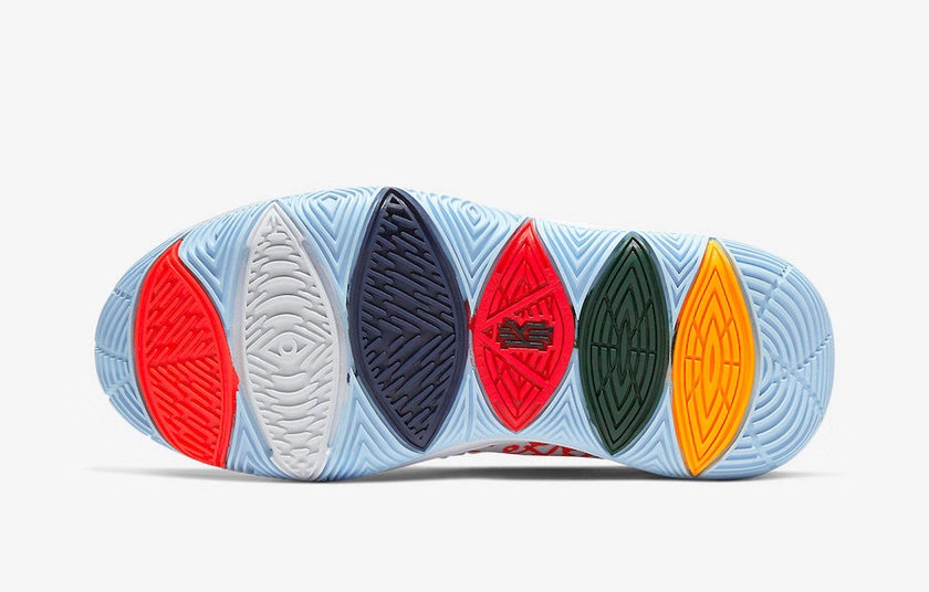 Kyrie 5  PE 版迎来市售！想拥有和名人堂成员一样的球鞋吗？