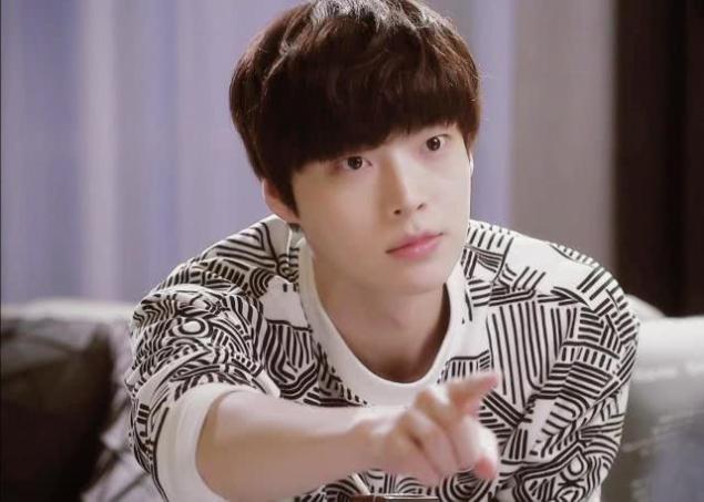 具惠善晒出安宰贤亲手写的保证书,原来她爱得这么卑微!