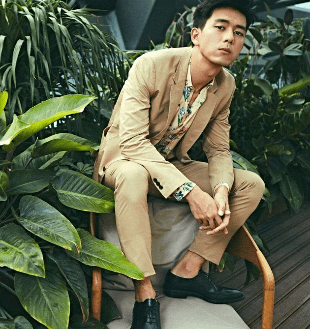 谁说男生不能色彩缤纷?学会利用花衬衫,让你做个超A少年!