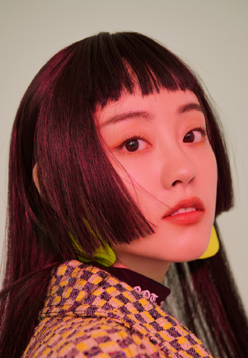 祝绪丹登时尚杂志展现复古优雅风格写真图片