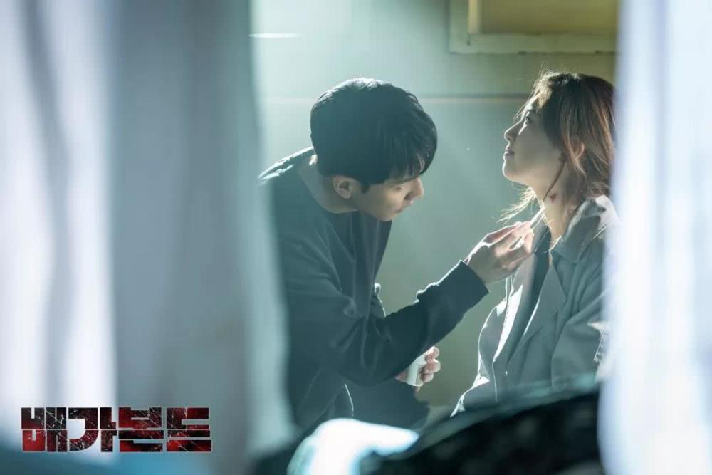 裴秀智化身特工，霸气冷艳风让这位国民初恋不甜了？