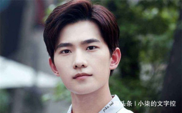 身价过亿还没结婚的四位男明星，嫁给最后一位算是拯救了地球