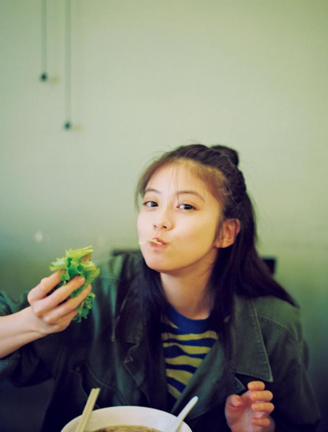 金田美樱再次爆红,继石原里美后成为新一代宅男女神