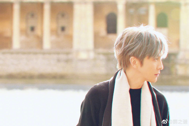 摄影师张梁胜诉，薛之谦人设崩塌再添锤，曾晒证据力挺李雨桐