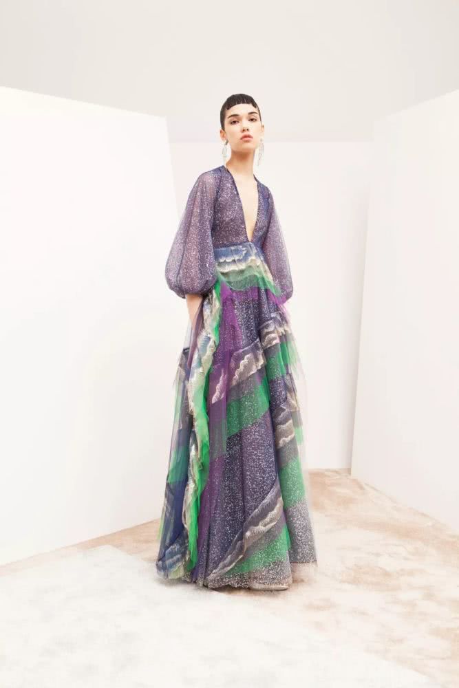 2019秋天这些颜色真的火，穿上就让你和其他人不一样