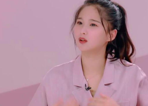 若风房本要加上戚蓝尹名字，却被果断拒绝，向太直言不讳：作