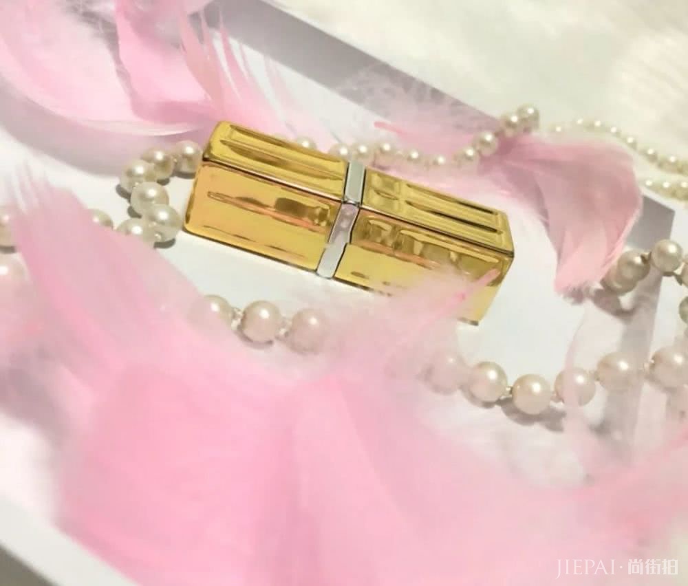 初秋口红“搞事情”?你居然还不知道?