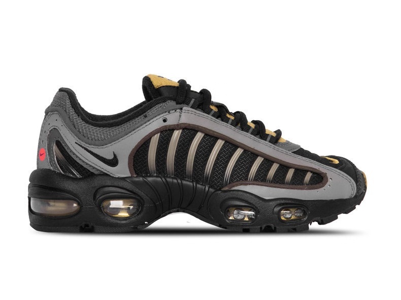 颇具机能感！Air Max Tailwind 4 全新配色来袭！