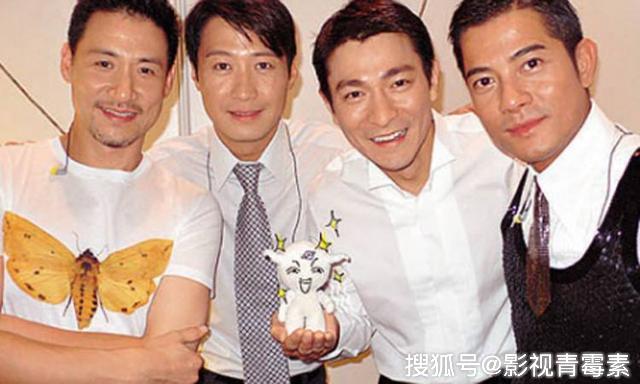 54岁的郭富城在演唱会上脱衣露腹肌，是四大天王中身材最好的