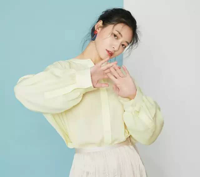 早秋这些衬衫搭配技巧,我已经偷偷学会了