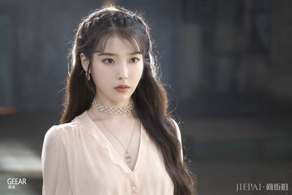 《德鲁纳酒店》IU的造型师,高贵服装造型全靠这位幕后功臣