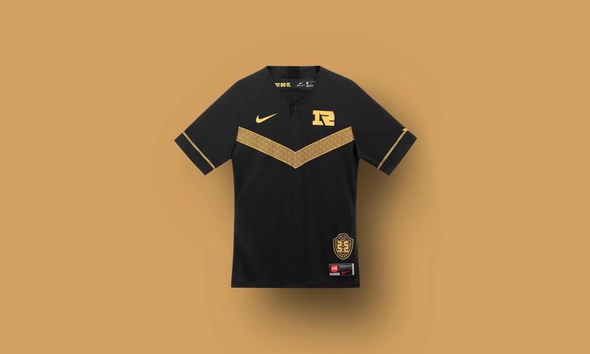 英雄联盟 LPL 队服由 Nike 设计！？下月首次亮相！