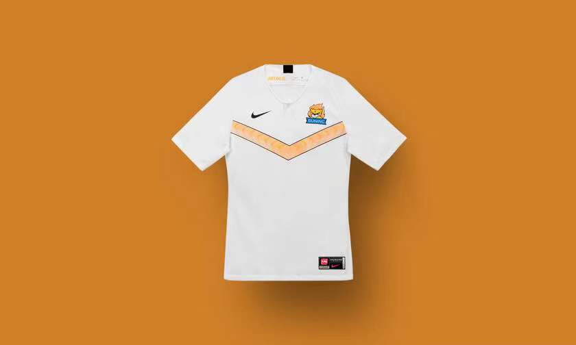英雄联盟 LPL 队服由 Nike 设计！？下月首次亮相！