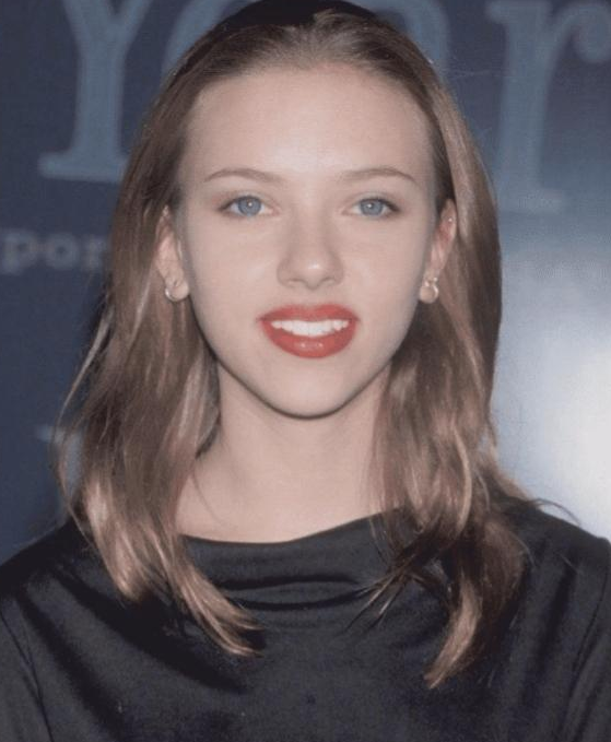 寡姐年轻时候的照片每一帧都是超美的镜头，美艳程度堪比当年小李子