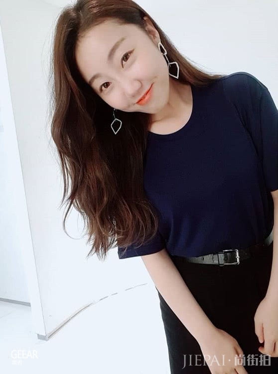 《德鲁纳酒店》IU的造型师,高贵服装造型全靠这位幕后功臣