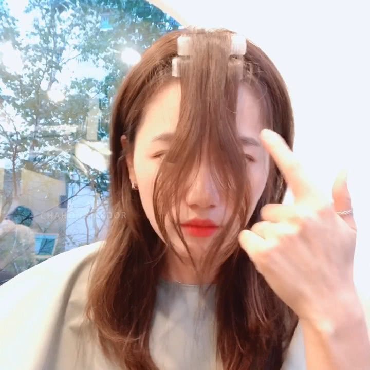 想留刘海又怕尴尬期？告诉你这些快速还方便的方法