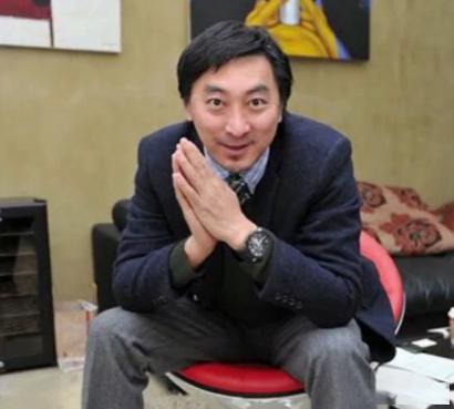 成龙这么厉害,为什么不给侄子找个好老板?