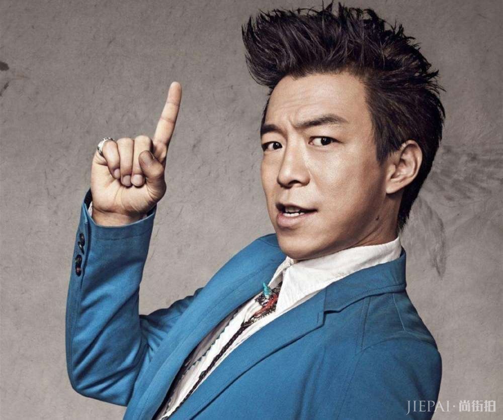 台湾知名主持人，当众嘲讽黄渤，却被黄渤高情商反怼哑口无言