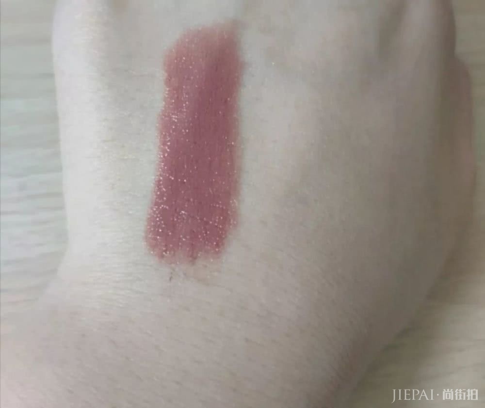 初秋口红“搞事情”?你居然还不知道?