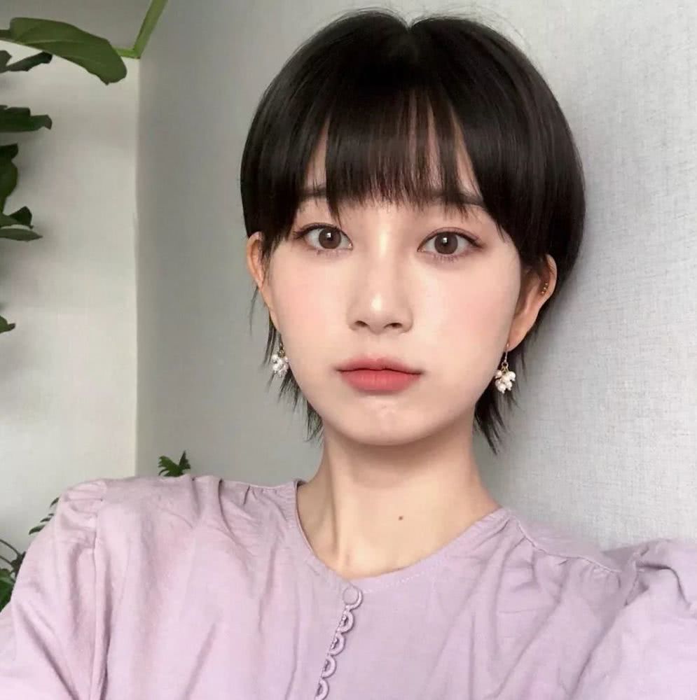 发型参考：燕尾短发也太好看了叭