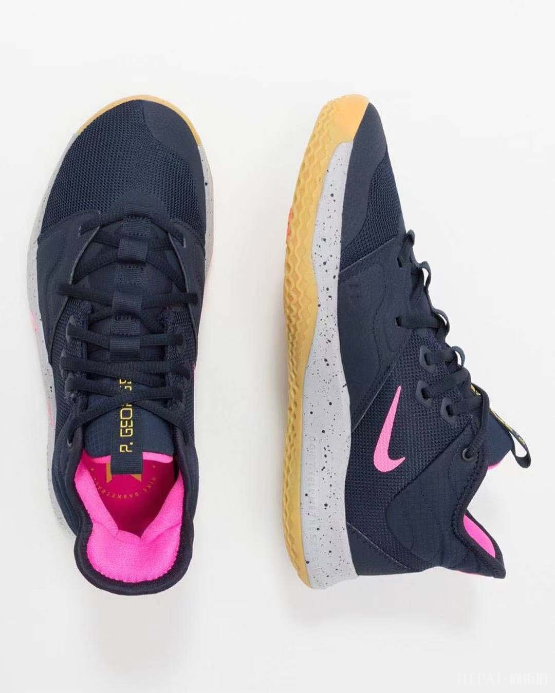 荧光粉色 Swoosh 加身！Nike PG 3 新品首曝光！
