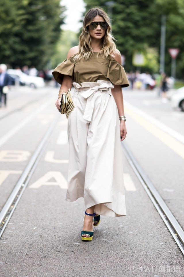 1568000552759080.jpeg 女生穿衣搭配技巧,梨形身材穿衣搭配图