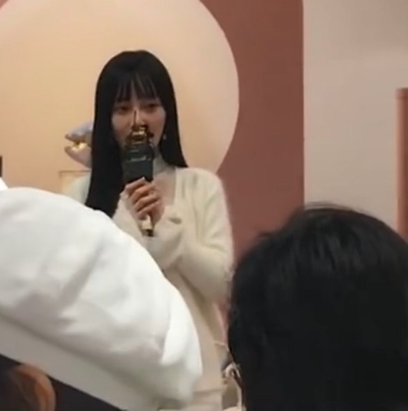 李小璐和PGone亲密视频曝光，这是明目张胆在一起了？