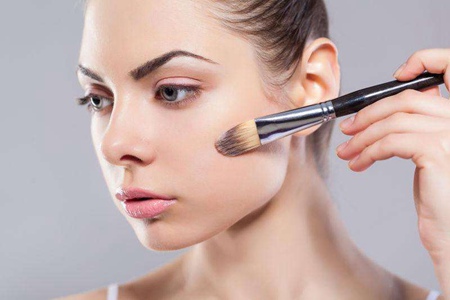 1557130698624689.jpg 让女生化妆更精致的上妆技巧,彩妆需要这样画