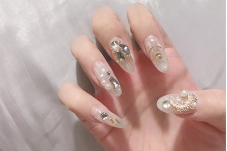 1565066632785653.jpg 奢华日式美甲流行款式图片,精致华丽让你爱不释手