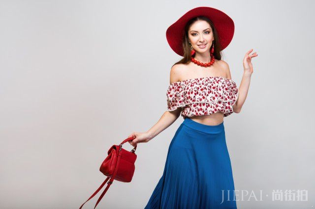 1568019021138088.jpeg 上身胖下身瘦怎么搭配衣服,4个干净舒适的穿搭,气质时髦