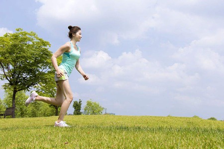 女性跑步的好处，你知道什么时间跑步最好吗