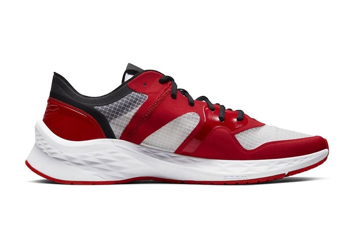 经典“Chicago”重现!Jordan Air Zoom 85全新配色首度曝光!