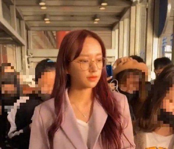 21岁红得发紫,被公司压榨丑成大妈?仙女人设崩了?