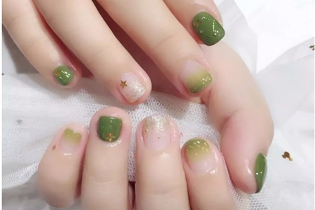 1561366478663698.jpg 短指甲适合美甲款式,甲床小、圆甲盖不能错过的清爽图案