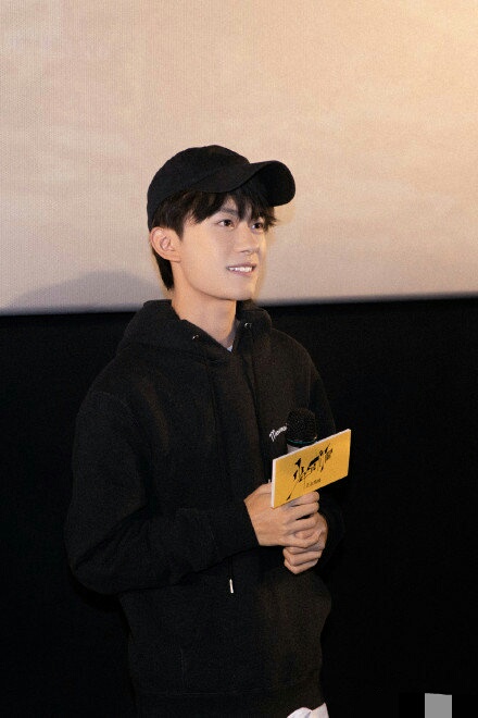 《少年的你》口碑大爆,易烊千玺演技炸裂,获李银河肯定