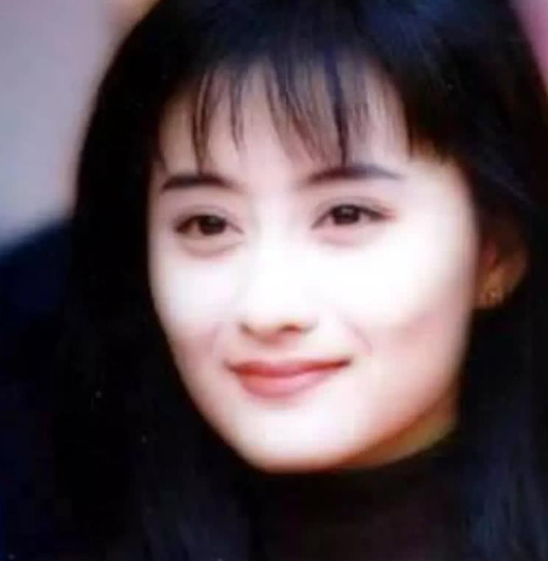 林心如因长得丑差点演不了紫薇？看到原定人选后，难怪哭着求琼瑶别换