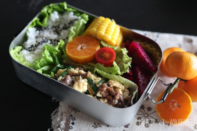 减肥中午吃什么比较好,上班族减肥中午可以吃这些,健康又减肥