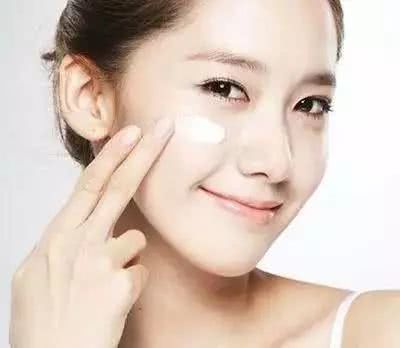 对于毫无护肤经验的女生，该怎样入门？