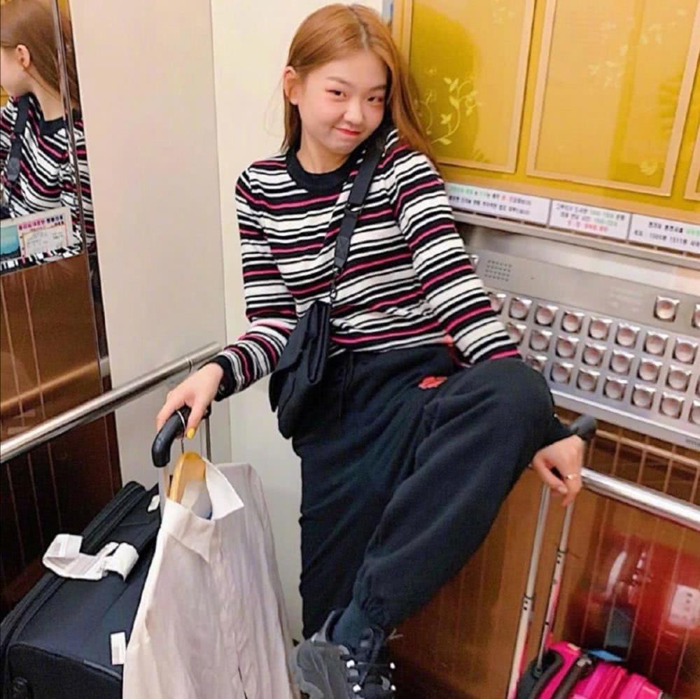 秋季时尚穿搭分享:小清新系搭配风格,简单又吸睛