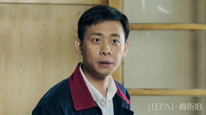 41岁张译隐瞒5年老婆曝光，是央视女主播比董卿还美，难怪不公开